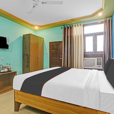 Hotel Collection O Premier Near Hazratganj Lucknow Zewnętrze zdjęcie