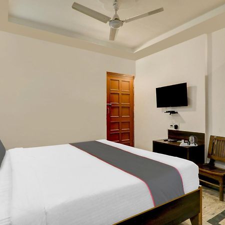 Hotel Collection O Premier Near Hazratganj Lucknow Zewnętrze zdjęcie