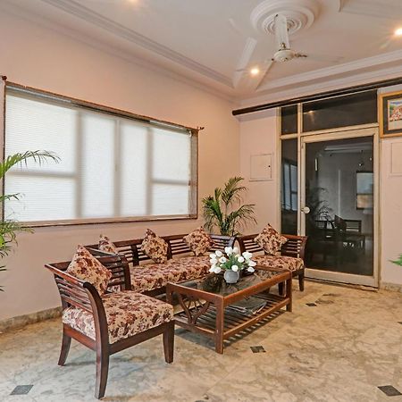 Hotel Collection O Premier Near Hazratganj Lucknow Zewnętrze zdjęcie