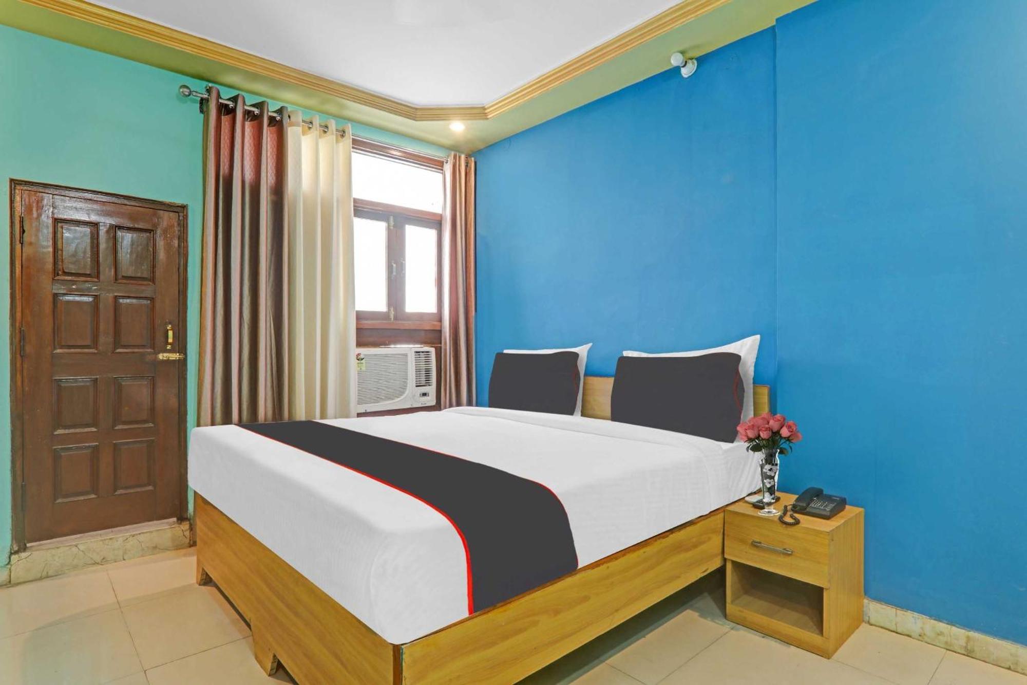 Hotel Collection O Premier Near Hazratganj Lucknow Zewnętrze zdjęcie