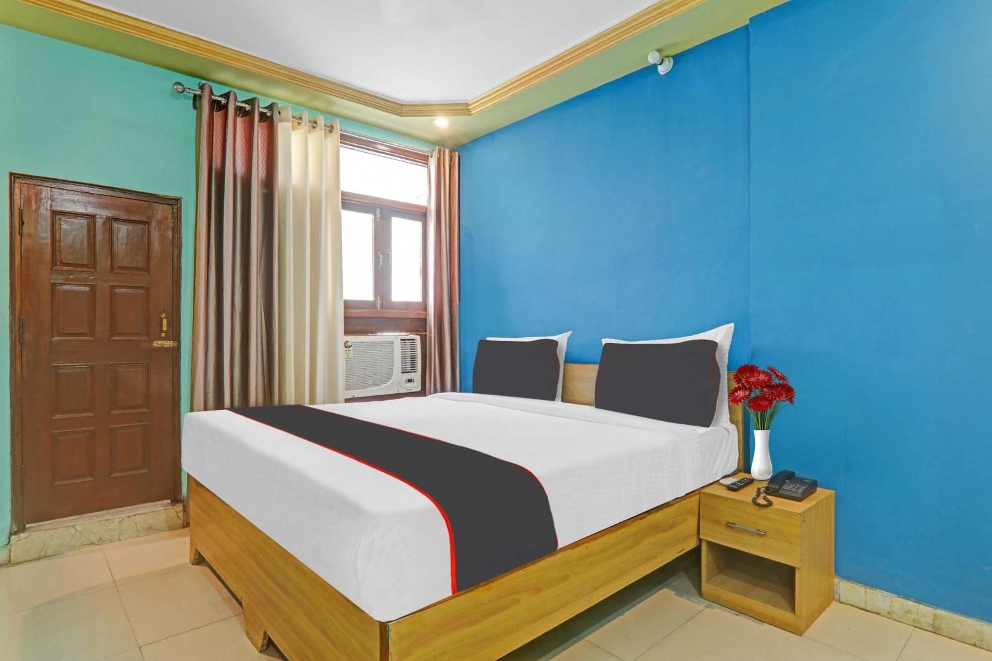 Hotel Collection O Premier Near Hazratganj Lucknow Zewnętrze zdjęcie