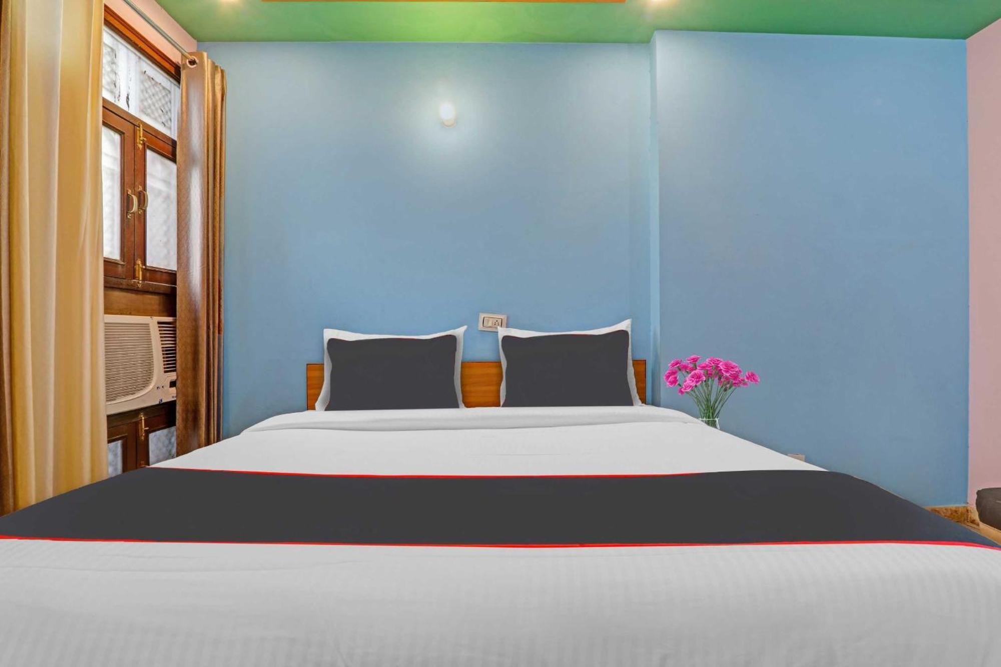 Hotel Collection O Premier Near Hazratganj Lucknow Zewnętrze zdjęcie