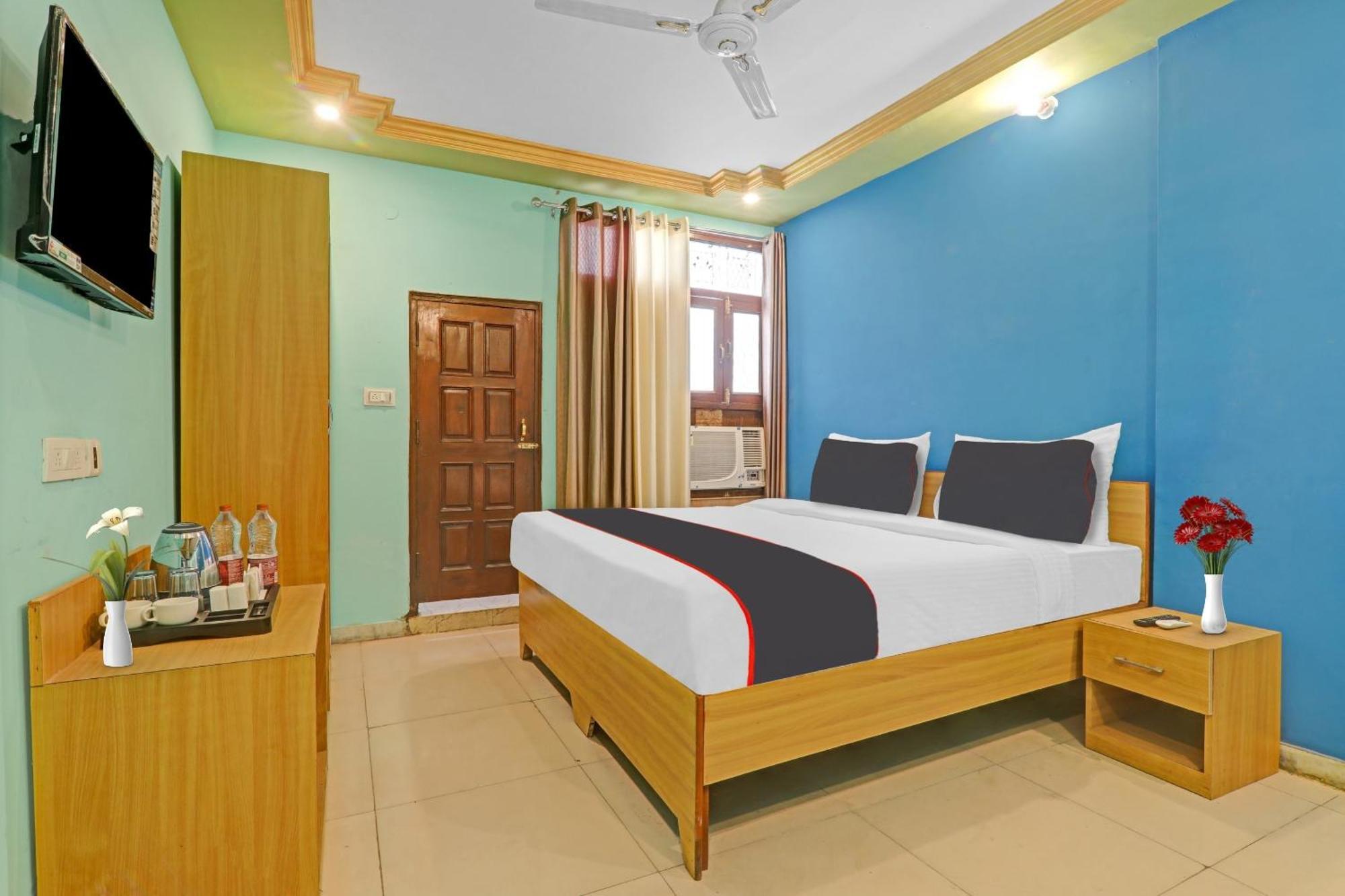 Hotel Collection O Premier Near Hazratganj Lucknow Zewnętrze zdjęcie