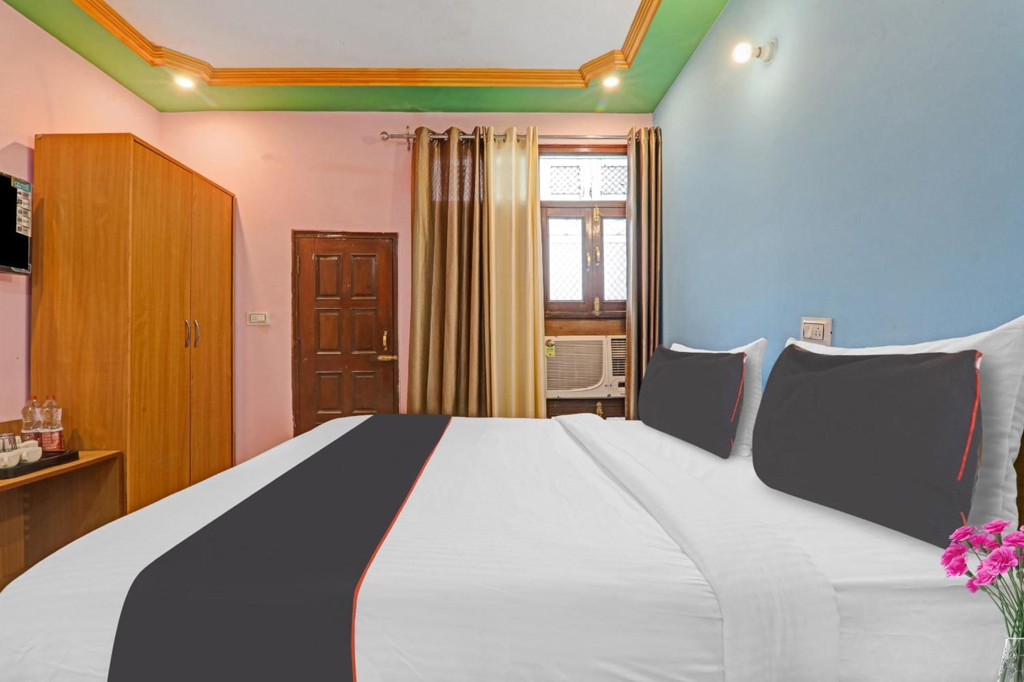 Hotel Collection O Premier Near Hazratganj Lucknow Zewnętrze zdjęcie